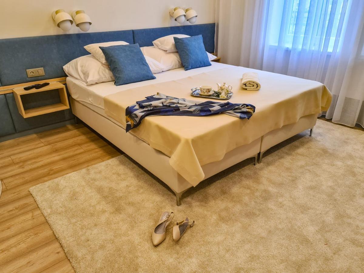 Ditlin Apartmanok Папа Екстер'єр фото
