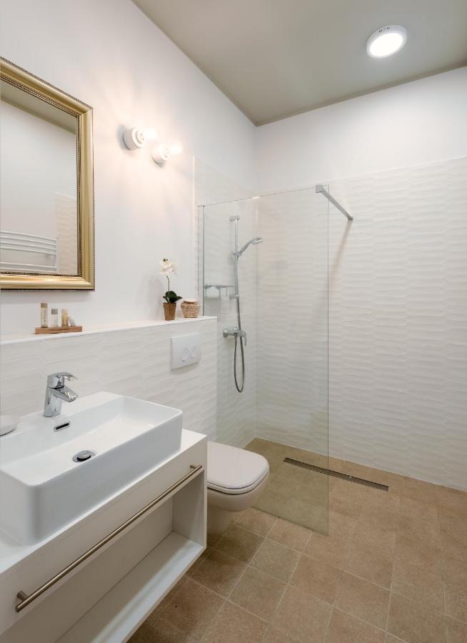 Ditlin Apartmanok Папа Екстер'єр фото